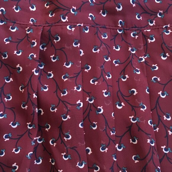 Old Navy Maroon Pleated Floral Skirt Y2K | Size Medium - Picture 2 of 7
